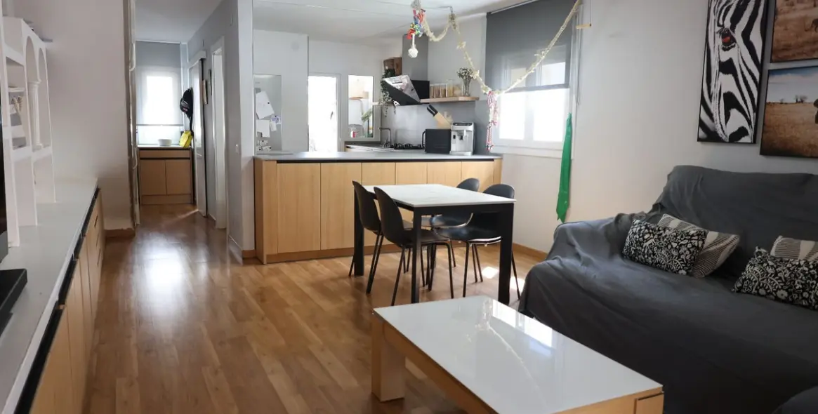 Sale of penthouse in Calahonda 13