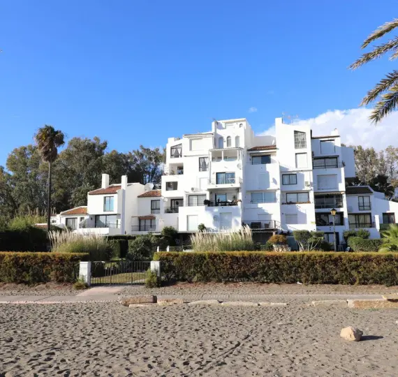 Sale of ground floor apartment in Casares Playa