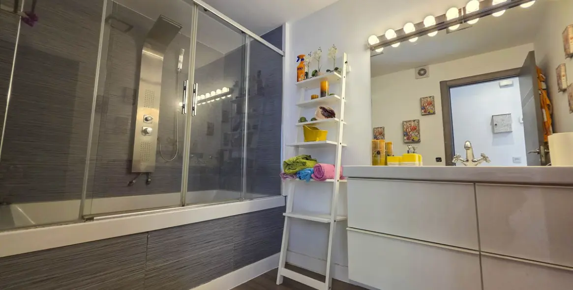 Sale of ground floor apartment in Casares Playa 8