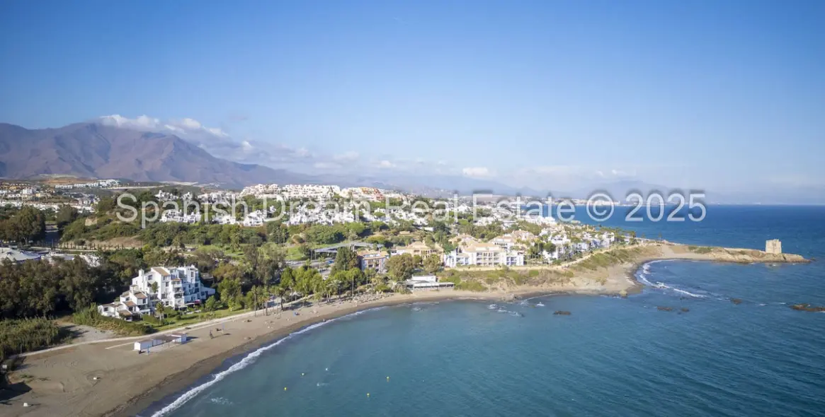 Sale of ground floor apartment in Casares Playa 31