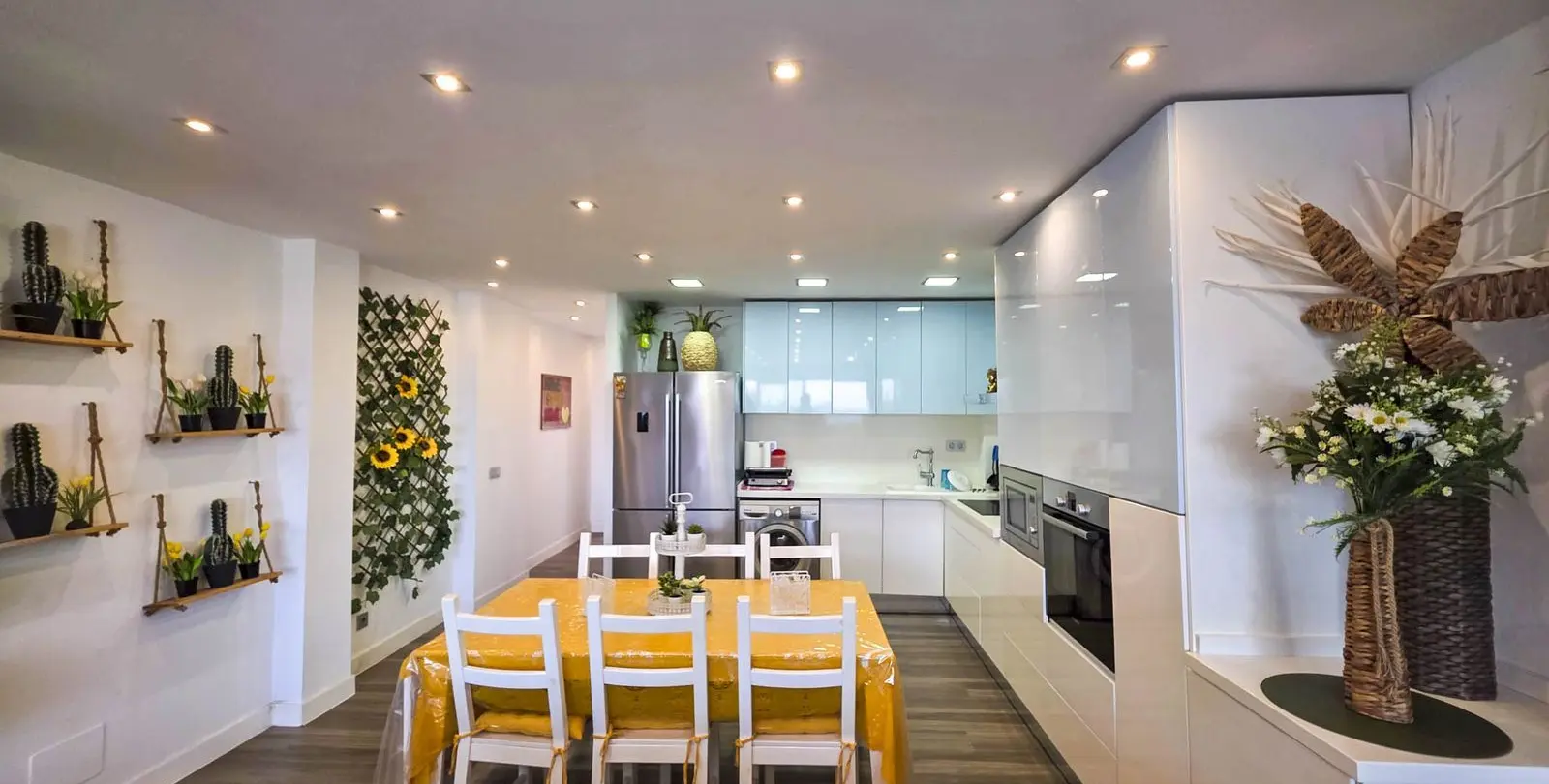 Sale of ground floor apartment in Casares Playa 22