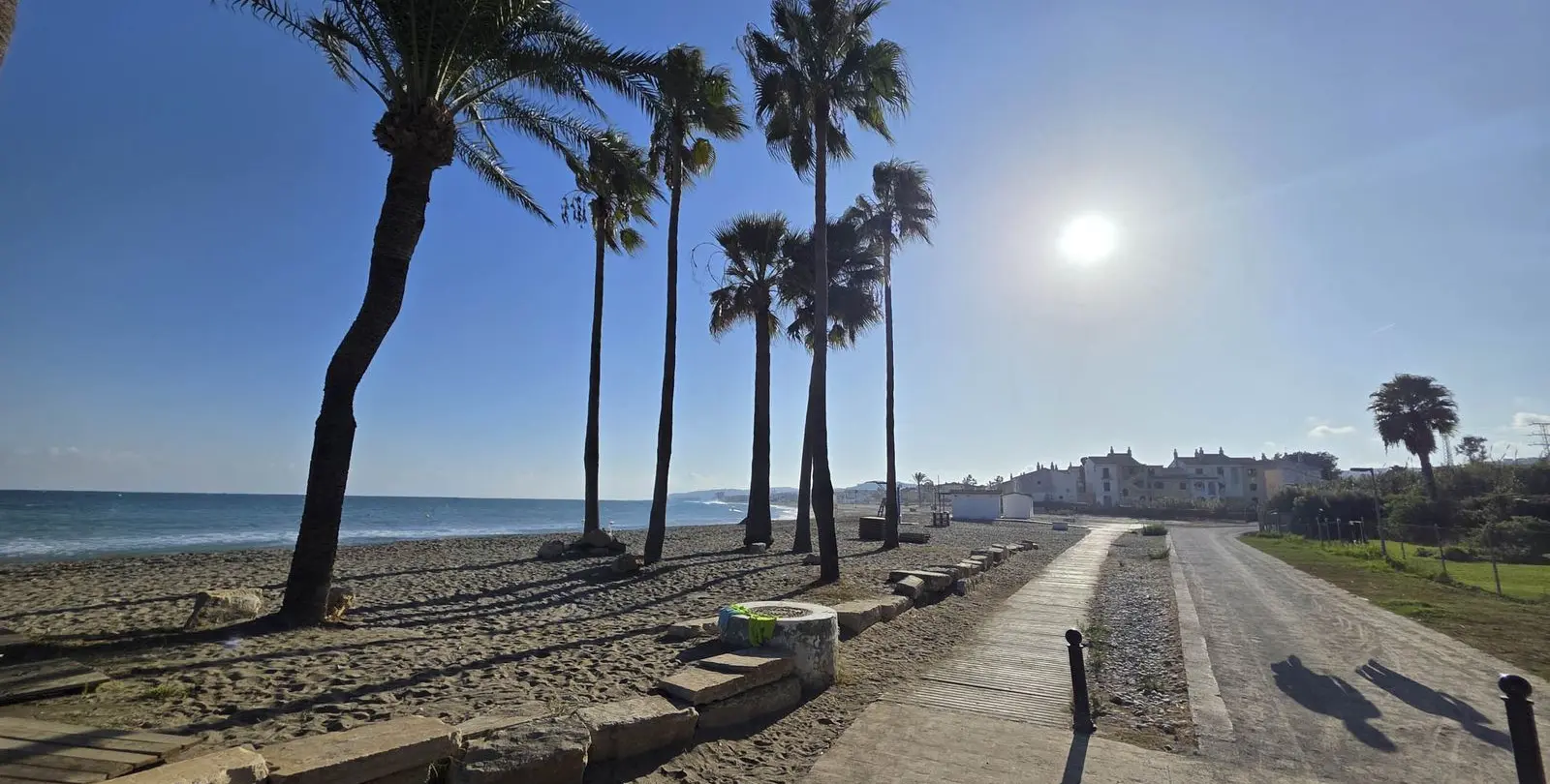 Sale of ground floor apartment in Casares Playa 46