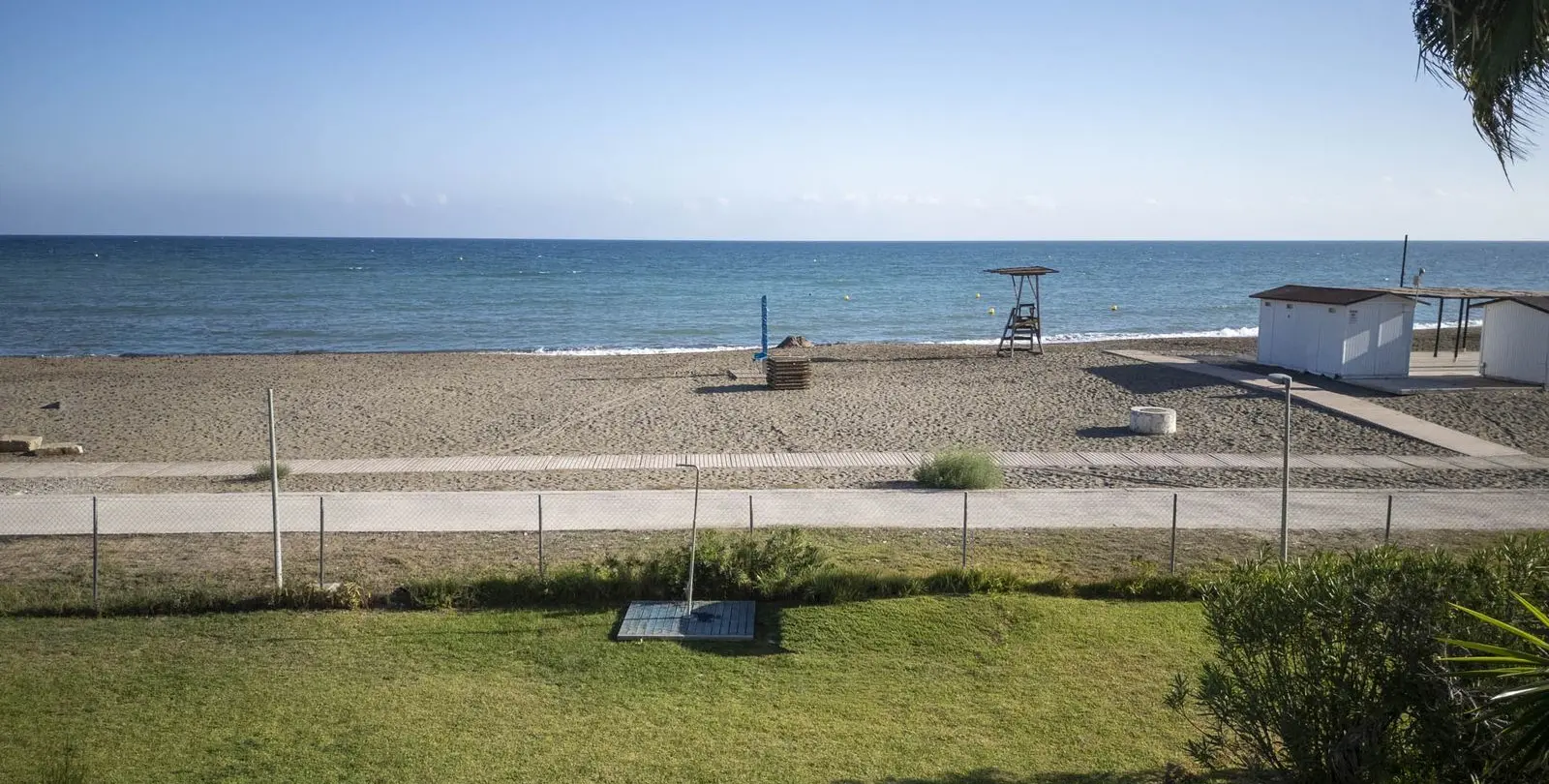 Sale of ground floor apartment in Casares Playa 47