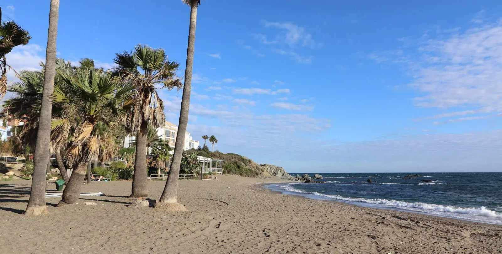 Sale of ground floor apartment in Casares Playa 63