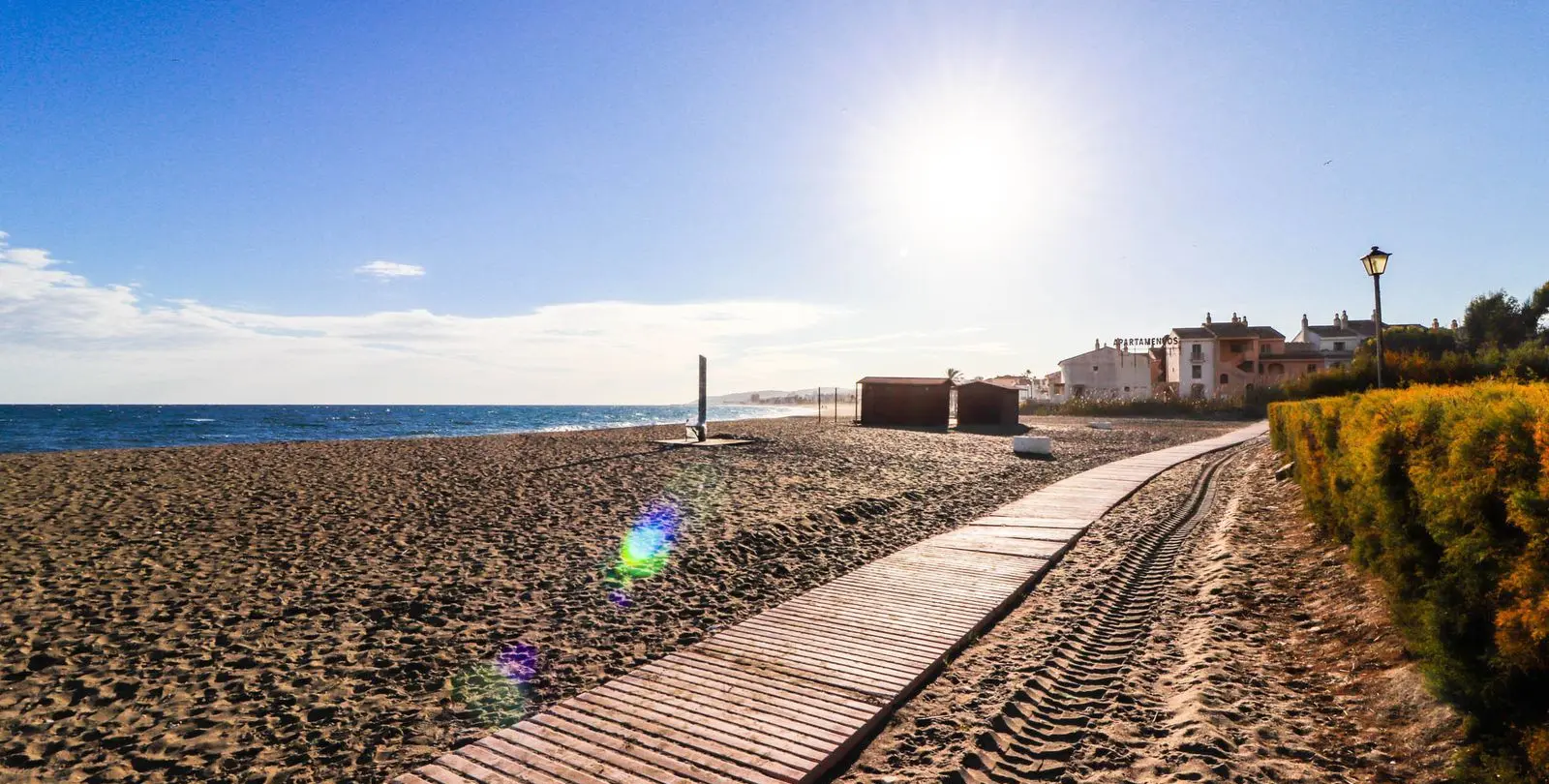 Sale of ground floor apartment in Casares Playa 66