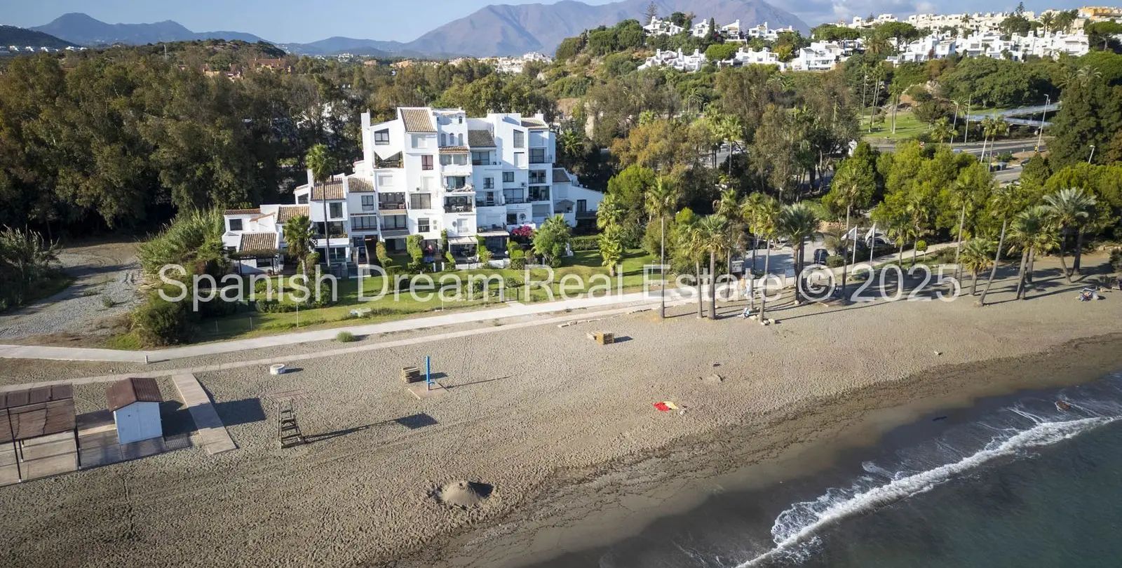 Sale of ground floor apartment in Casares Playa 68