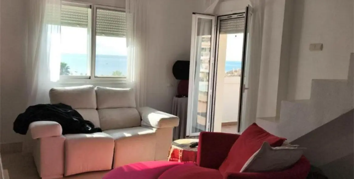 Sale of penthouse in Benalmadena 3