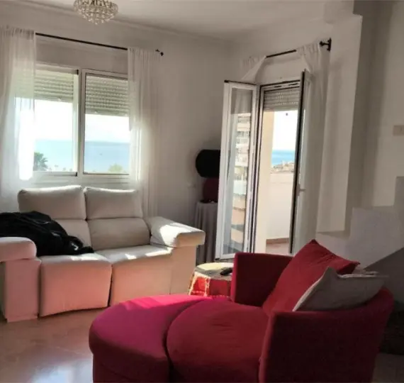 Sale of penthouse in Benalmadena