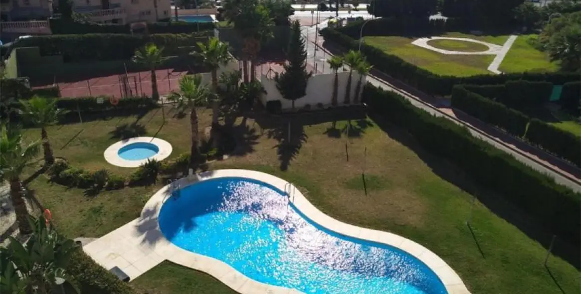 Sale of penthouse in Benalmadena 16