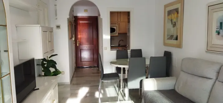 Продажа апартаментов на среднем этаже в Marbella 2