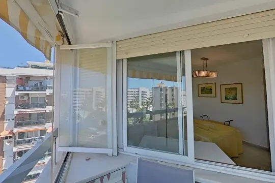 Image 7 thumb