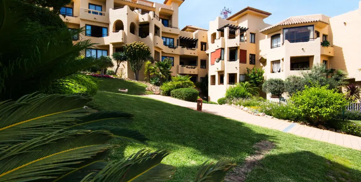 Продажа апартаментов на среднем этаже в Benalmadena 39