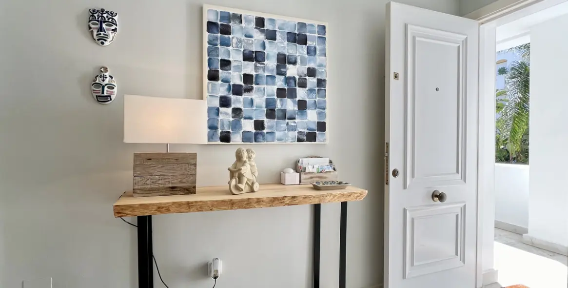 Продажа апартаментов на среднем этаже в Guadalmina Baja 7