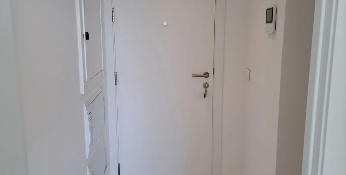 Sale of middle floor apartment in Estepona (district Estepona) 4