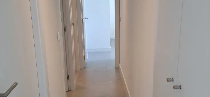 Middle floor apartment R5228689 4