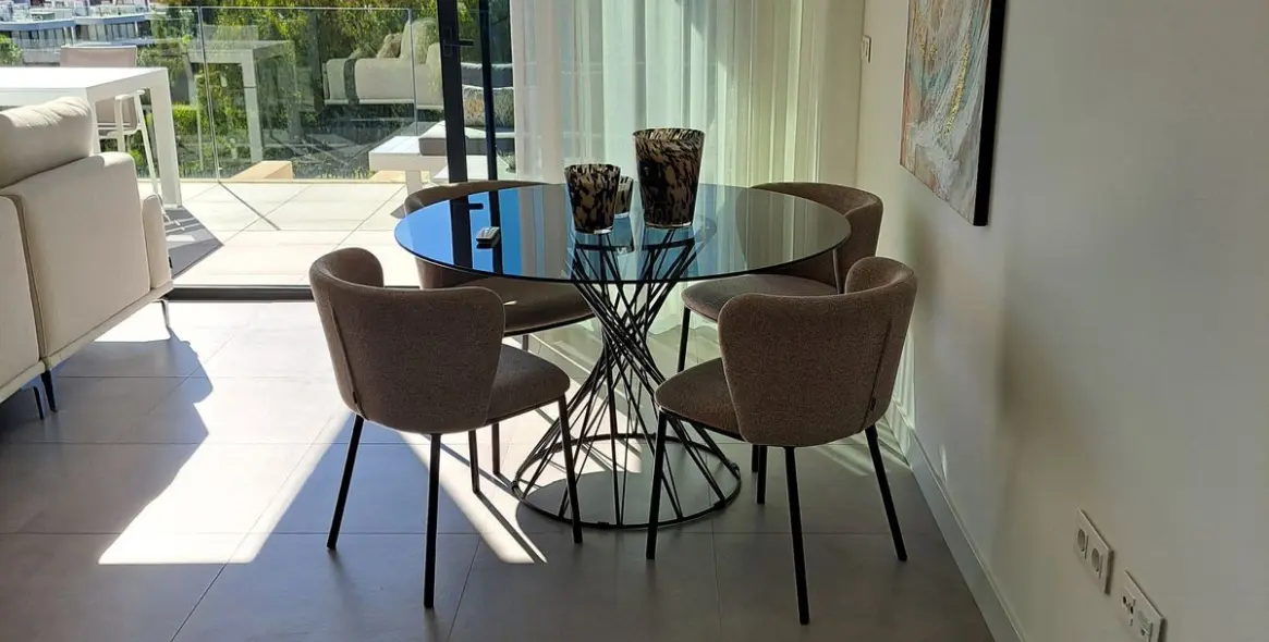 Sale of middle floor apartment in Estepona (district Estepona) 8