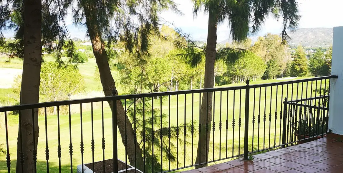 Sale of semi-detached house in Lauro Golf 27