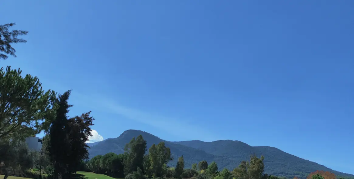 Sale of semi-detached house in Lauro Golf 31