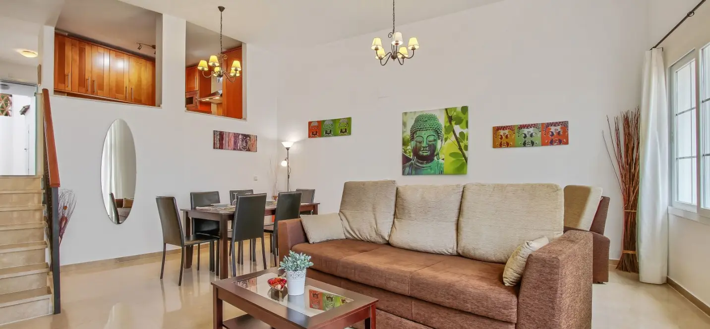 Venta de casa pareada en Lauro Golf 3