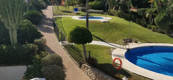 Sale of penthouse duplex in Casares Playa 1