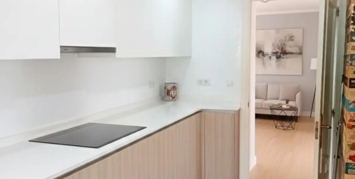 Продажа двухуровневого пентхауса в Casares Playa 13