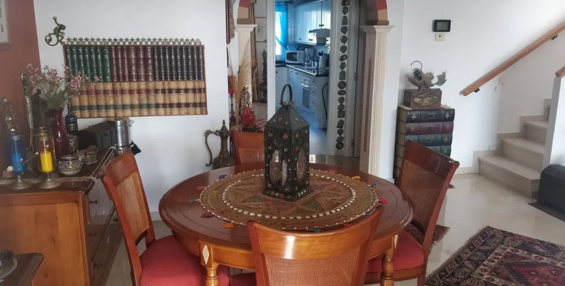 Продажа двухуровневого пентхауса в Casares Playa 15