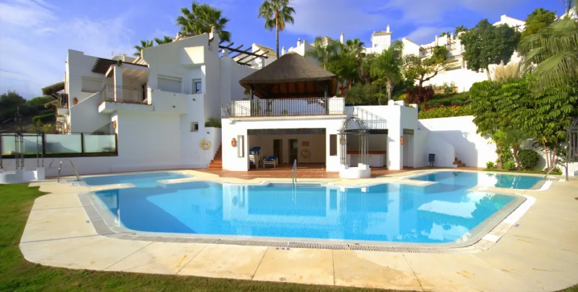 Продажа таунхауса в Istán 3