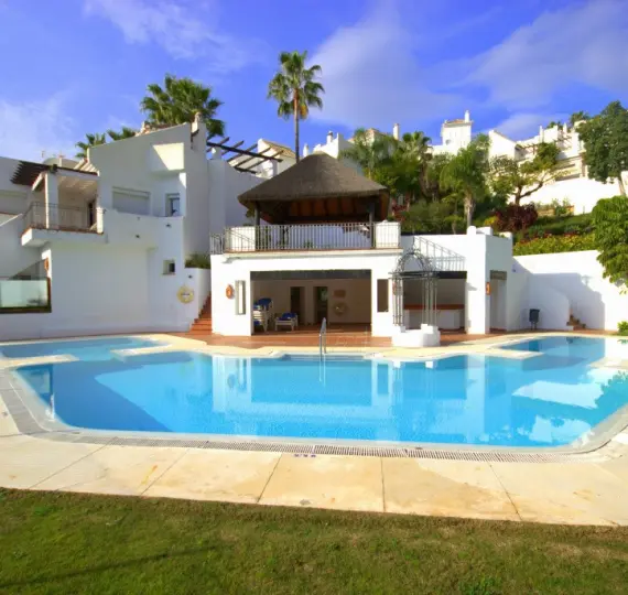 Продажа таунхауса в Istán