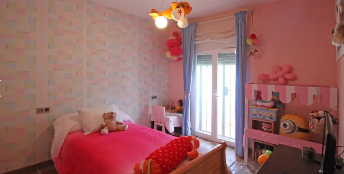 Продажа таунхауса в Istán 13