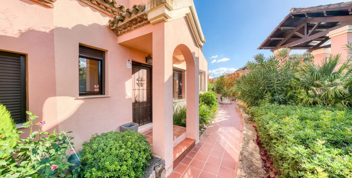 Venta de adosado en Estepona 10