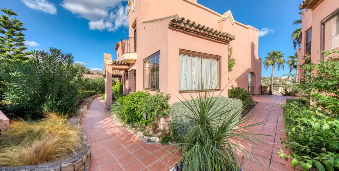 Продажа таунхауса в Estepona 31