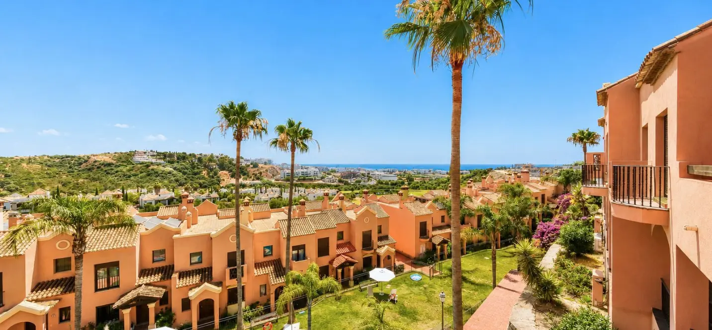 Venta de adosado en Estepona 0