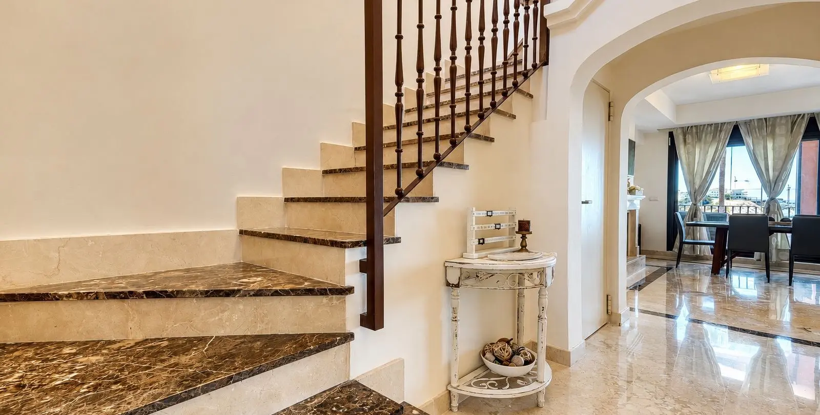 Venta de adosado en Estepona 8