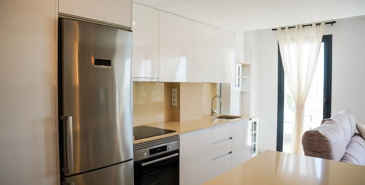 Sale of middle floor apartment in Estepona (district Estepona) 6