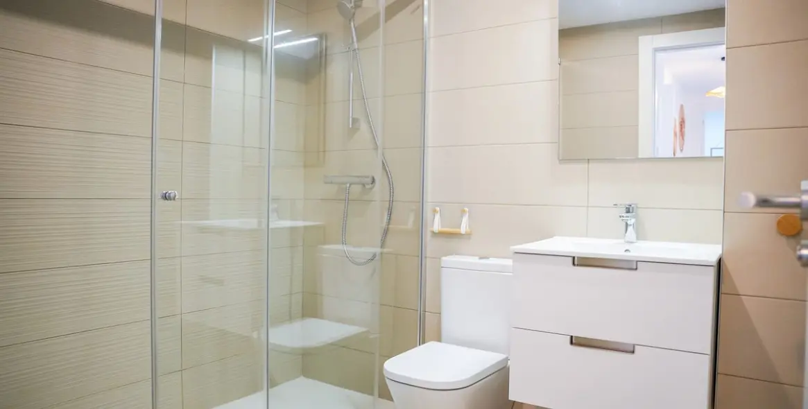 Продажа апартаментов на среднем этаже в Estepona 14