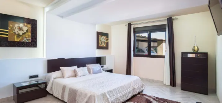 Venta de villa independiente en Antequera 3