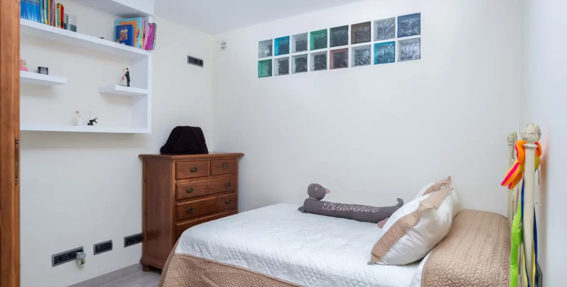 Sale of detached villa in Antequera 7