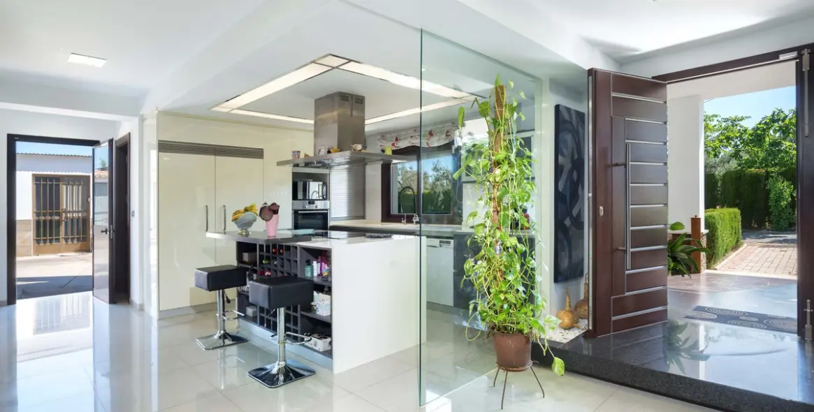 Sale of detached villa in Antequera 15