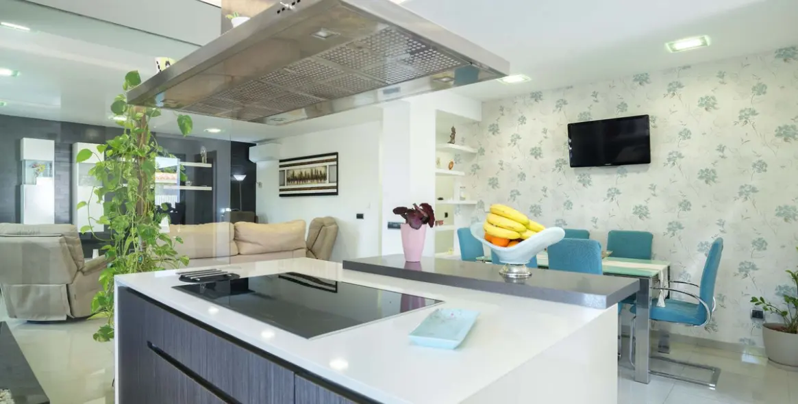 Sale of detached villa in Antequera 18