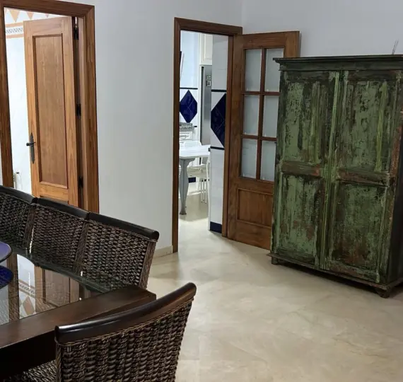 Продажа  отдельно стоящей виллы в Casares Pueblo