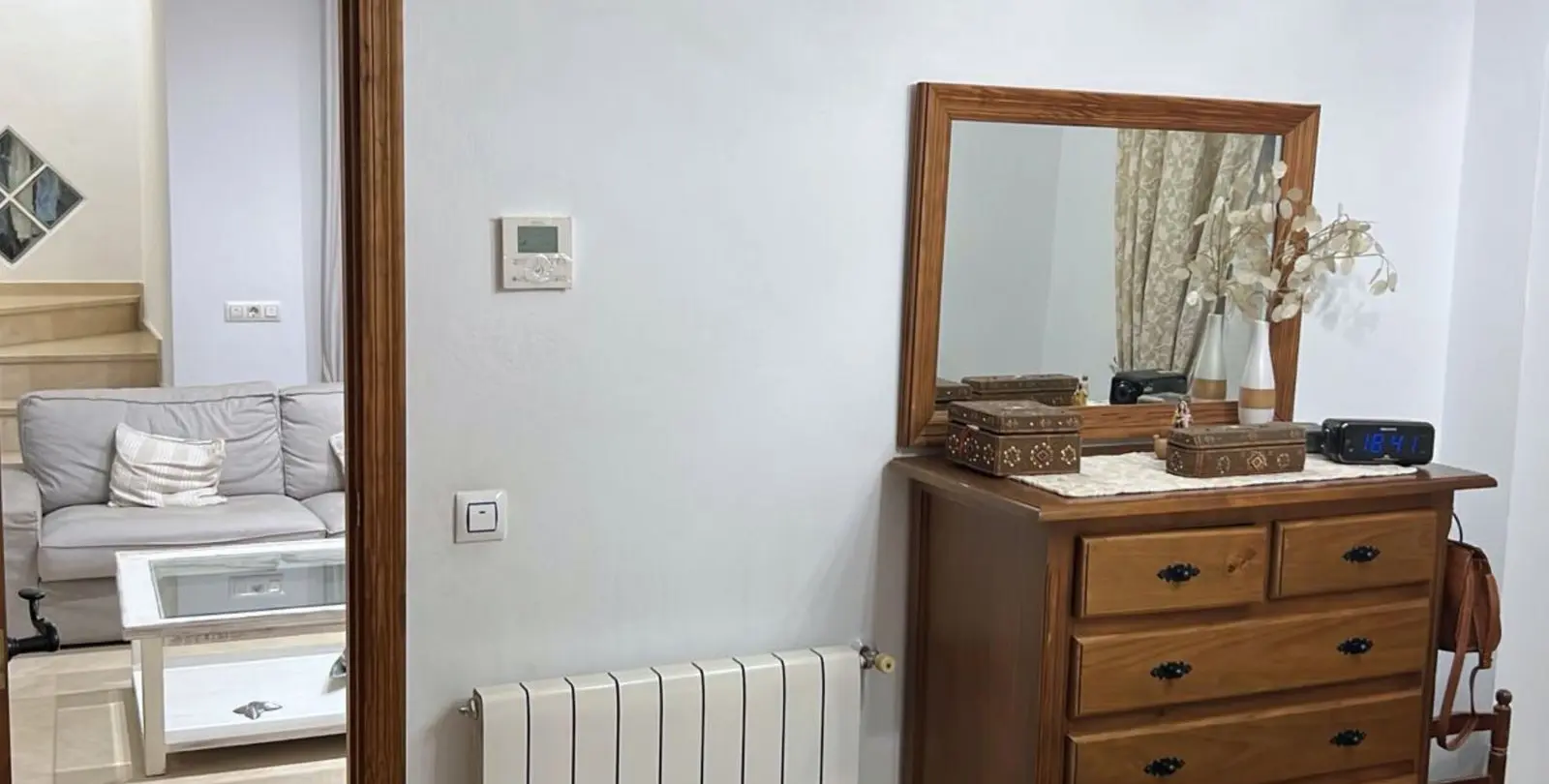 Продажа  отдельно стоящей виллы в Casares Pueblo 8