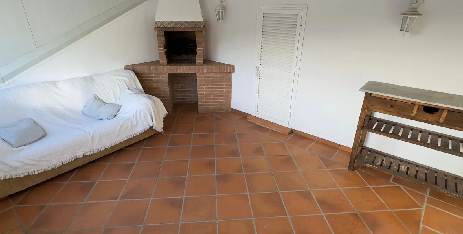 Продажа  отдельно стоящей виллы в Casares Pueblo 19