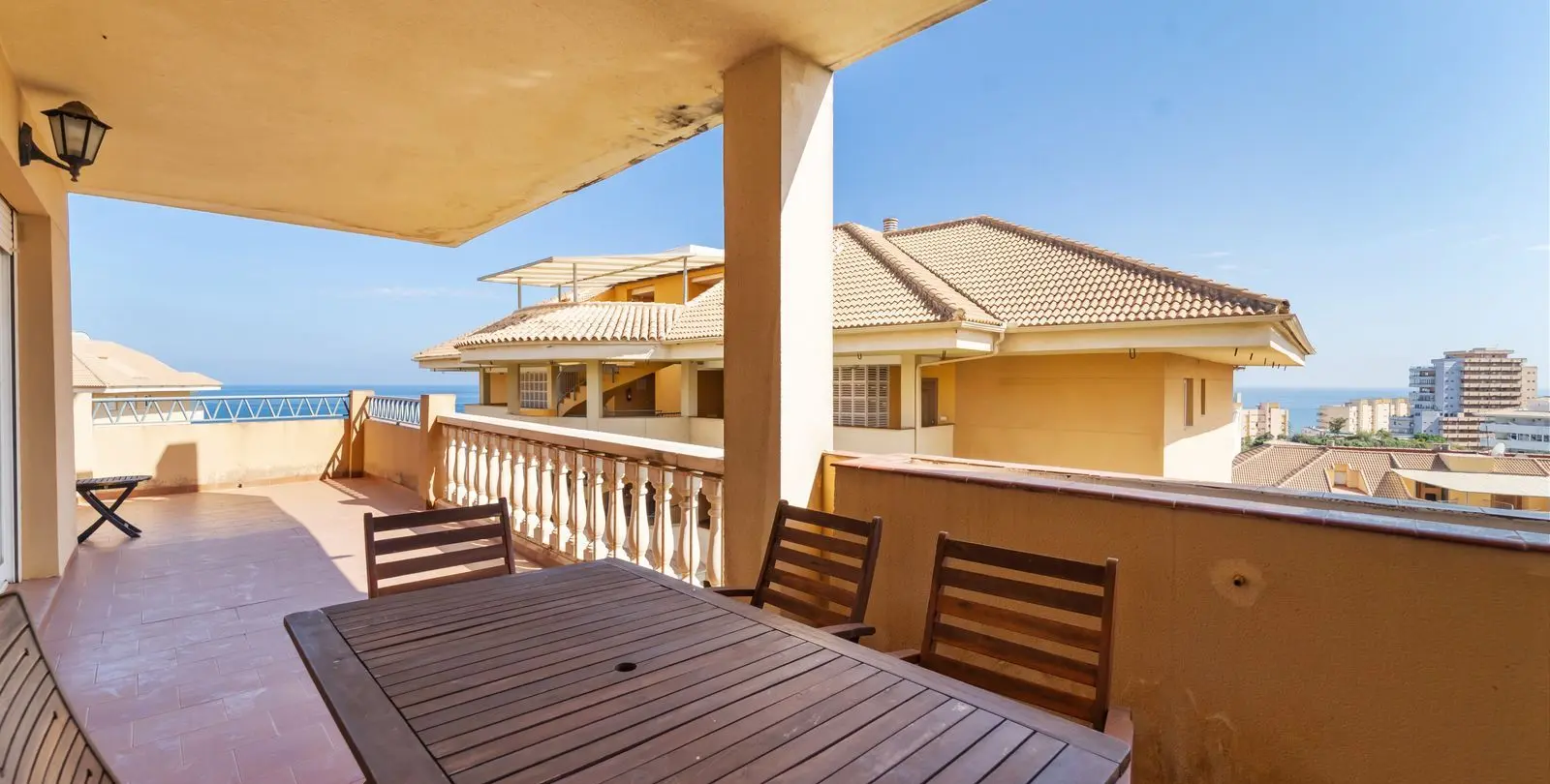 Продажа апартаментов на среднем этаже в Fuengirola 4