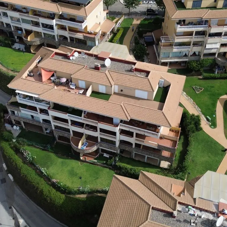 Venta de apartamento en planta media en Fuengirola