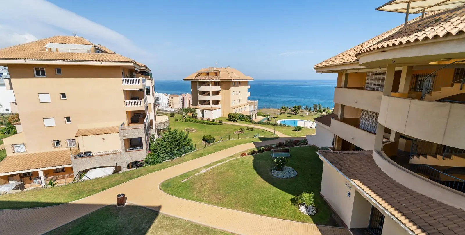 Продажа апартаментов на среднем этаже в Fuengirola 18