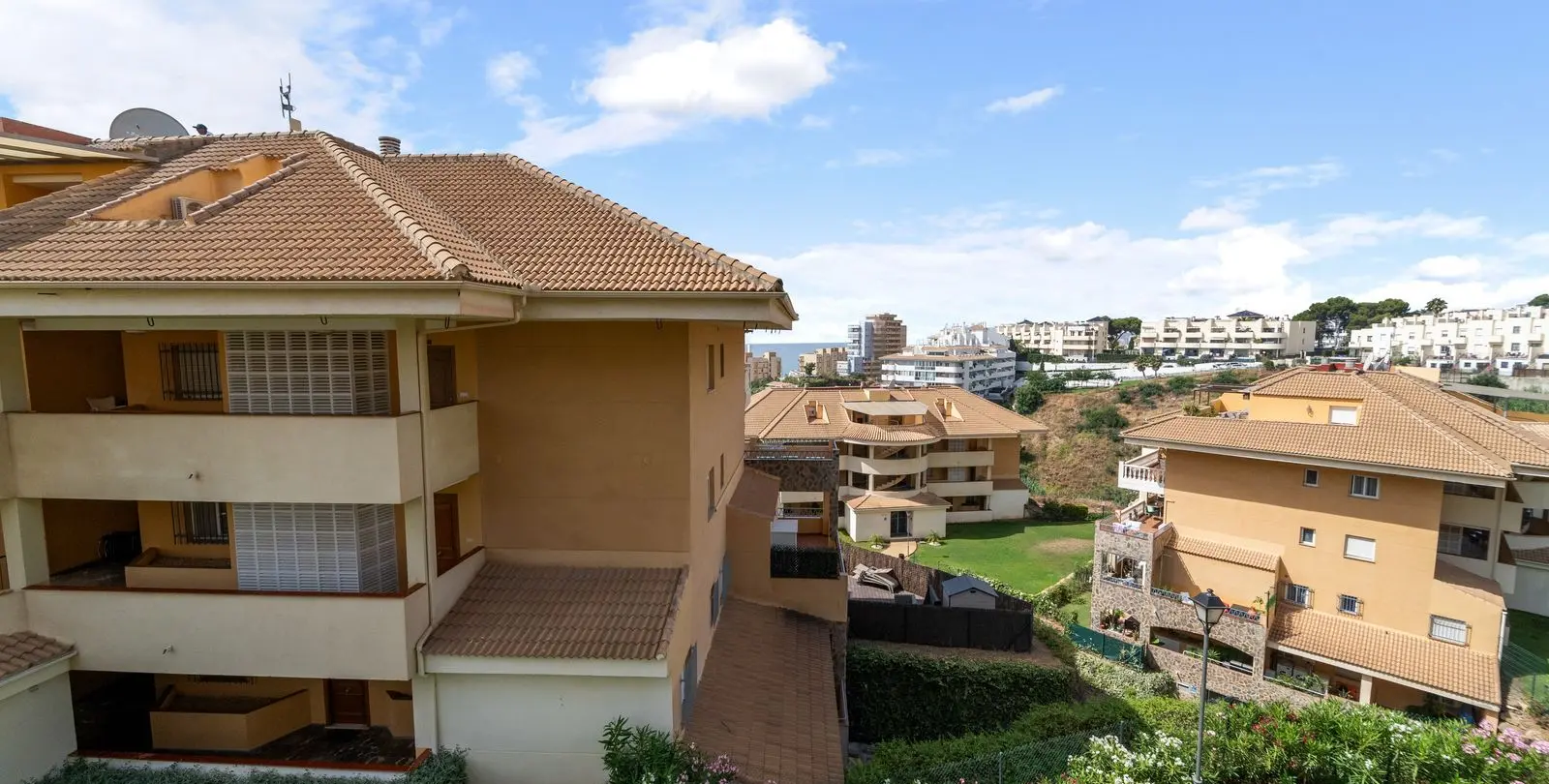 Продажа апартаментов на среднем этаже в Fuengirola 27