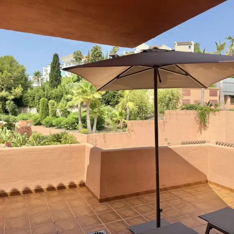 Sale of penthouse duplex in Benahavís