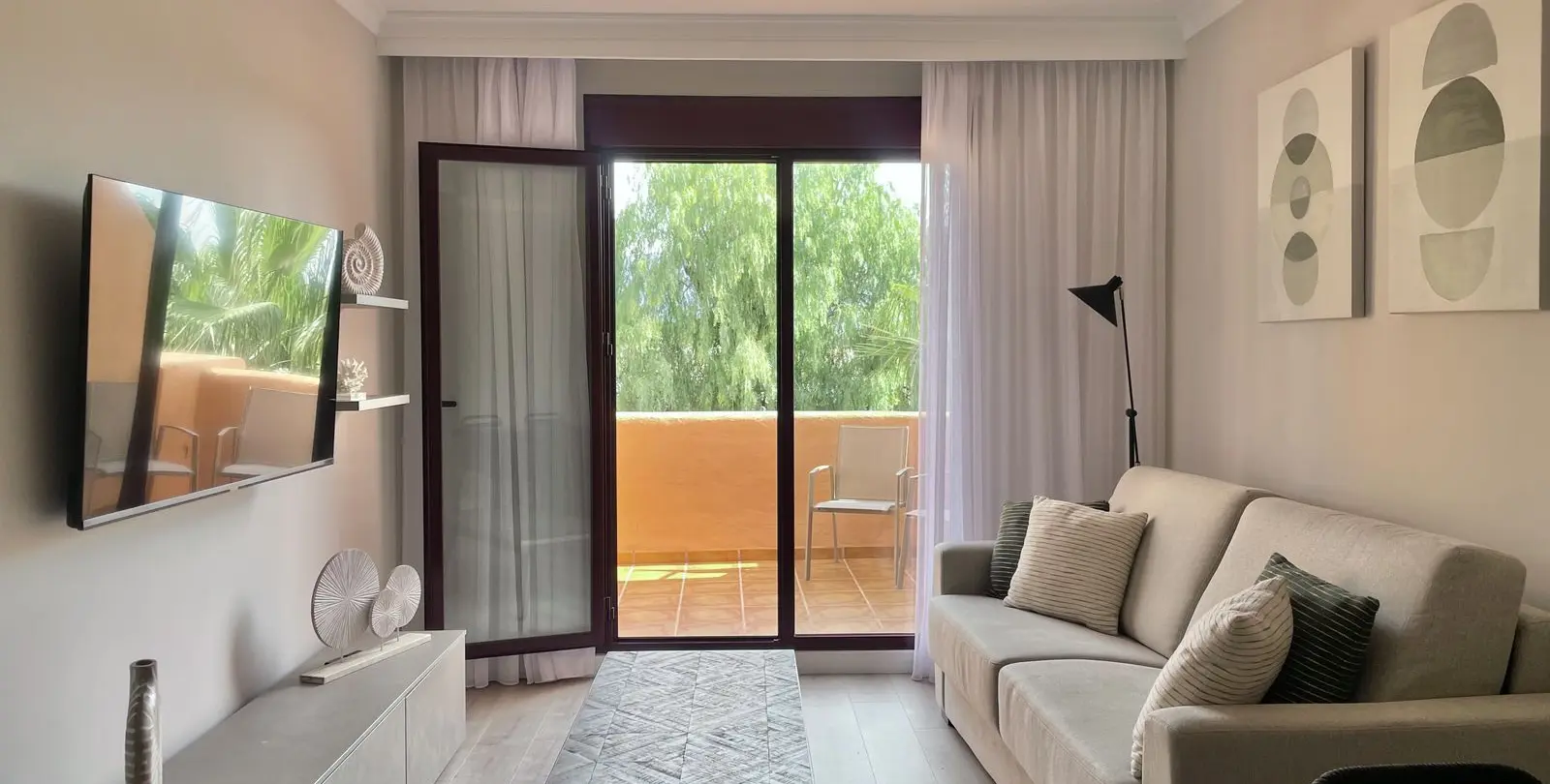 Venta de ático dúplex en Benahavís 4