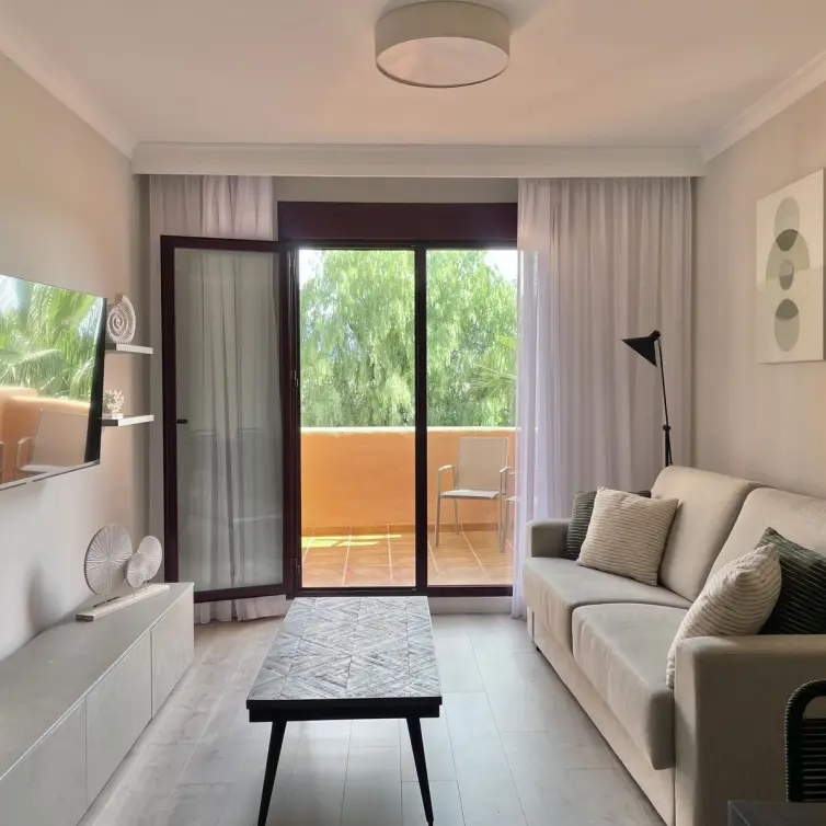 Sale of penthouse duplex in Benahavís
