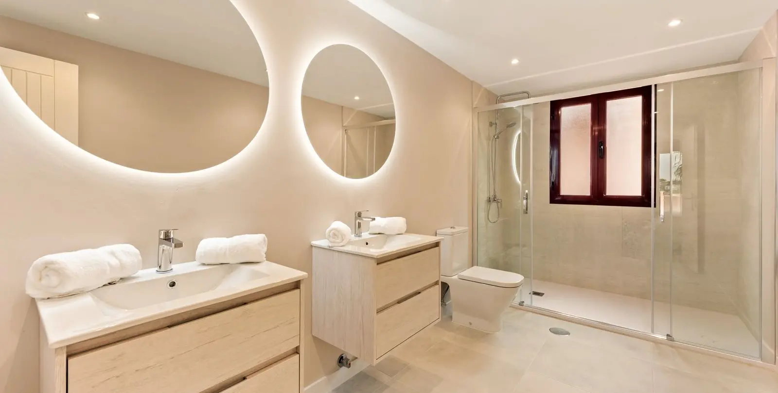 Venta de ático dúplex en Benahavís 19
